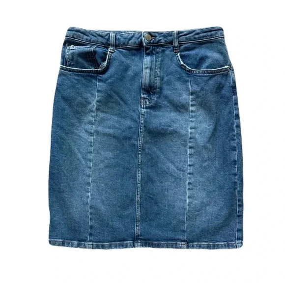 Anthropologie Dresses & Skirts - Women's Anthropologie Pilcro Denim Blue Skirt Knee Length Mini OB842973 Size 10